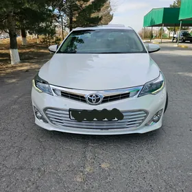 Toyota Avalon 2013