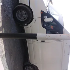 Ford Transit Connect 2005