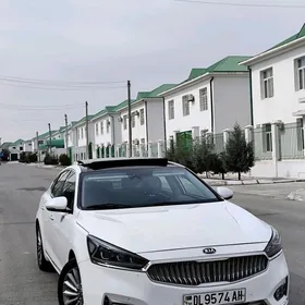 Kia Cadenza 2017