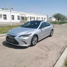 Lexus ES 350 2020