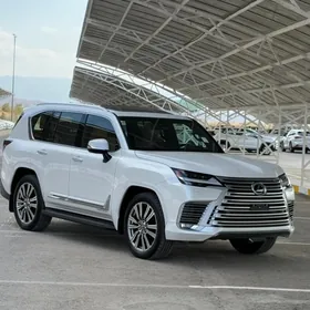 Lexus LX 600 2025