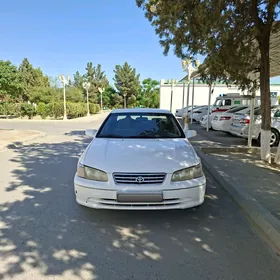 Toyota Camry 1998