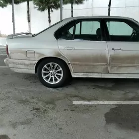BMW 520 1992