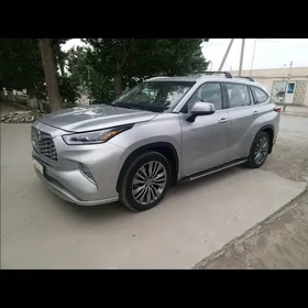 Toyota Highlander 2020