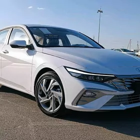 Hyundai Elantra 2025