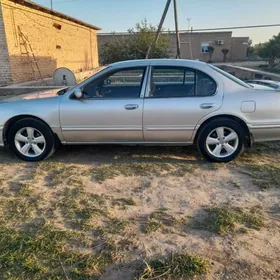 Nissan Cefiro 1995