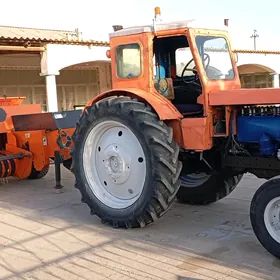 MTZ T-28 2003