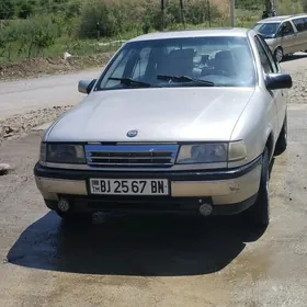 Opel Vectra 1989