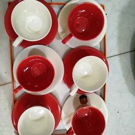 Чайный чашки.