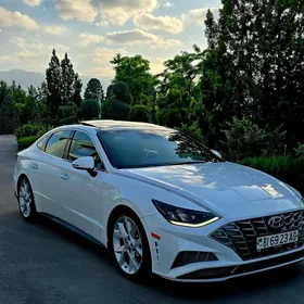 Hyundai Sonata 2021