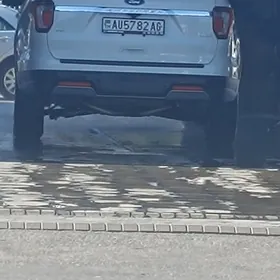 Ford Explorer 2018