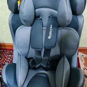 продаю детское автокресло