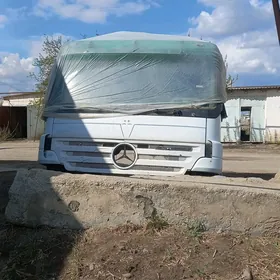 кабина мерседес