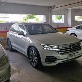 Volkswagen Touareg 2020