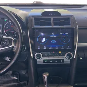 Toyota Camry 2013