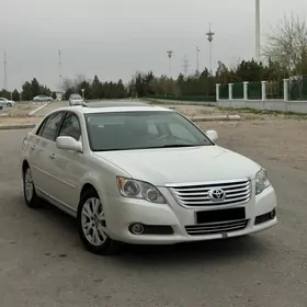 Toyota Avalon 2010