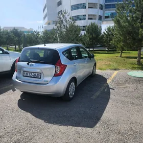 Nissan Versa Note 2013