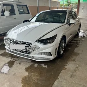 Hyundai Sonata 2022