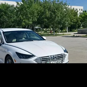 Hyundai Sonata 2022