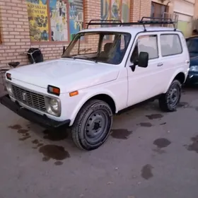 Lada Niva 1984