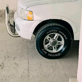 Ford Explorer 2002