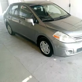 Nissan Versa 2010