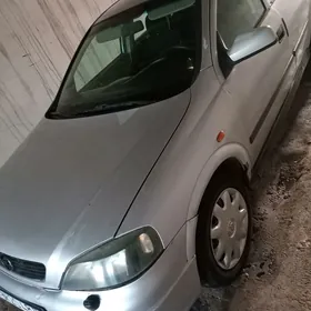 Opel Astra 1998
