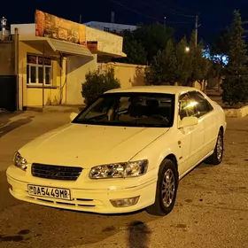 Toyota Camry 2000