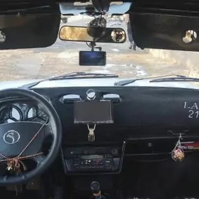 Lada 2104 1983