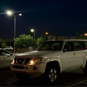 Nissan Patrol 2013