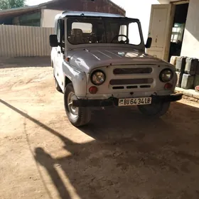 UAZ 469 1990