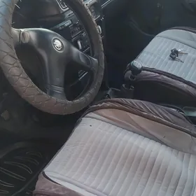 Opel Vectra 1989
