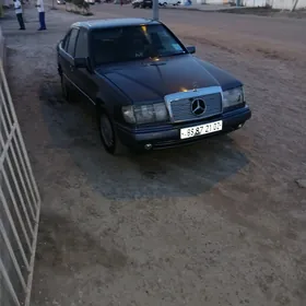 Mercedes-Benz 230E 1993