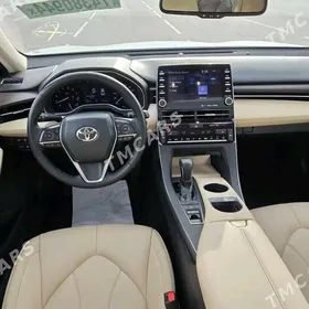 Toyota Avalon 2021