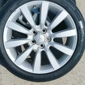 225/45/18