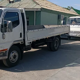 Mitsubishi Canter 2000