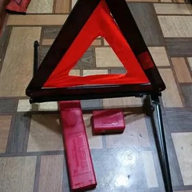 Аварийные знаки