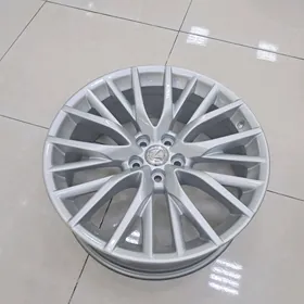 RX F sport  diska 20 lik