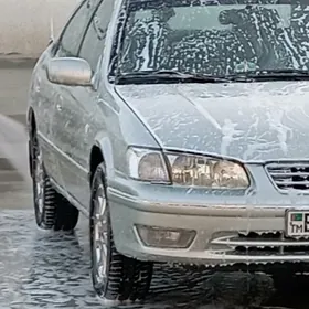 Toyota Camry 2000