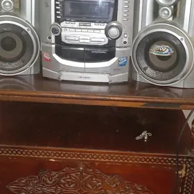 музыкальный центр