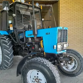 MTZ 82 2009