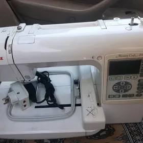 JANOME 200 E