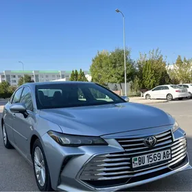 Toyota Avalon 2019