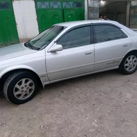 Toyota Camry 2002