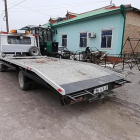 Mitsubishi Canter 1990