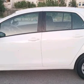 Toyota Yaris 2008