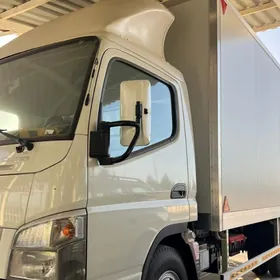 Mitsubishi Canter 2024