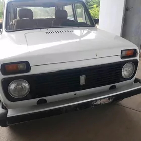 Lada Niva 1982