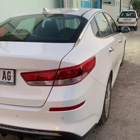Kia Optima 2019
