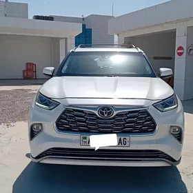 Toyota Highlander 2020